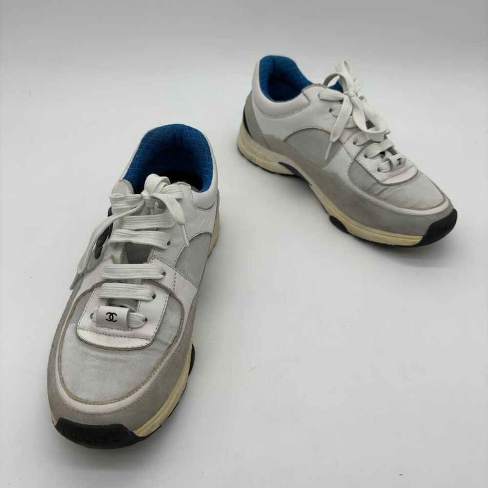 CHANEL Trainer Sneakers Multicolored